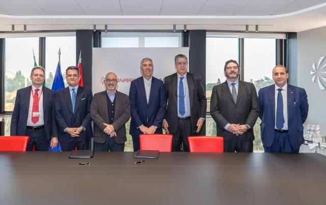 Cyber defence, accordo Indra-Leonardo: MoU firmato a Roma, 3mila professionisti coinvolti nel programma IndraMind