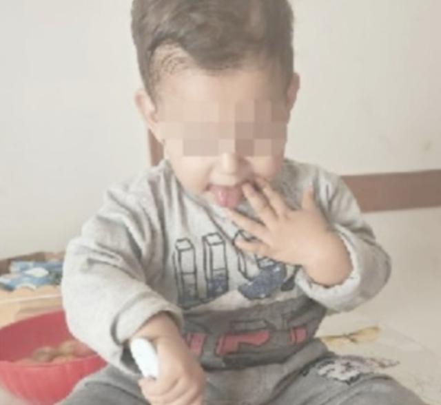 Bambino con cuore "bruciato", medici: "Condizioni in rapido peggioramento, errato parlare di cure palliative considerato il coma"