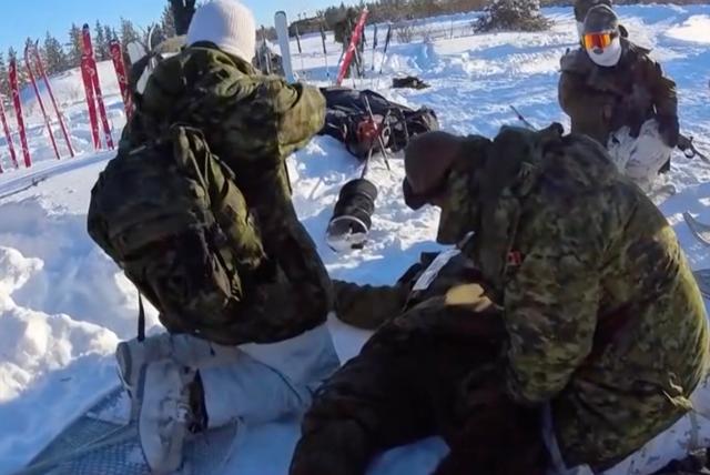 Canada, simulazione di invasione terrestre nell'Artico a -45&deg;, Maggiore Borody: "Per difendere il nostro Nord-Ovest dagli Usa"