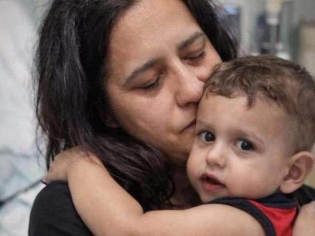 Morte Domenico Caliendo, disposta ispezione sull'Aorn dei Colli per "gravi criticit&agrave;", Fico: "Stop ai trapianti pediatrici"