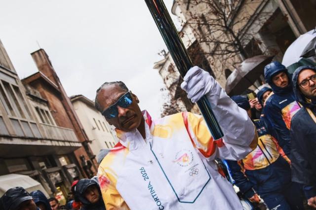 Snoop Dogg, la vera star mediatica delle Olimpiadi Milano Cortina con la sua costante presenza quotidiana