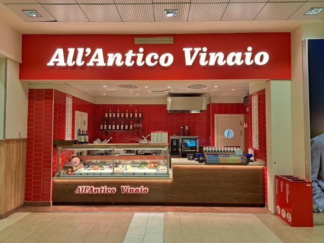 Avolta, ingresso nel Food & Beverage; ampliata la presenza nell' Aeroporto di Firenze con l'apertura dell'Antico Vinaio e di Puro Gusto