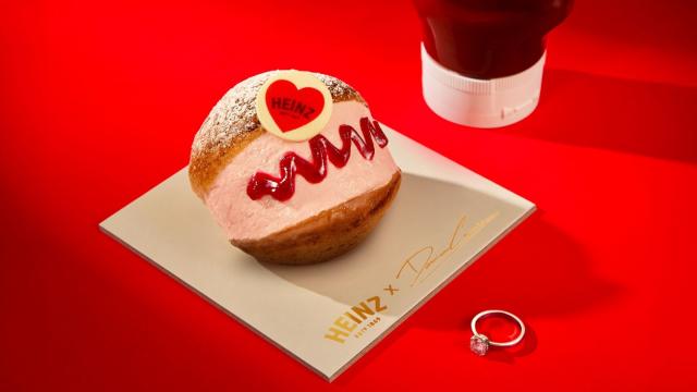 Heinz, la nuova campagna di dentsu Italia con lo chef Damiano Carrara; il nuovo maritozzo arricchito con Heinz Tomato Ketchup
