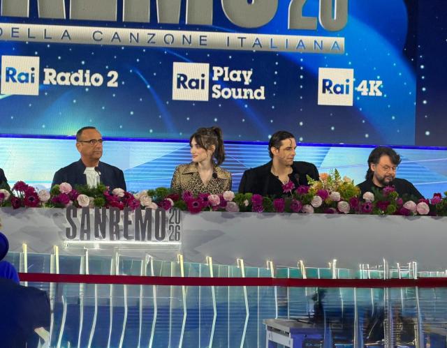 Sanremo 76, la seconda serata tra campioni olimpici, omaggio alle vittime di Crans-Montana e nuove proposte