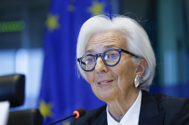Lagarde prevede inflazione al 2% nel medio termine, PIL Eurozona a +1,5% nel 2025, +0,3% nel quarto trimestre dello scorso anno