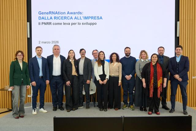 Intesa Sanpaolo e Centro Nazionale RNA & Gene Therapy premiano 8 startup e 3 progetti di ricerca, erogato oltre &euro;1 miliardo 