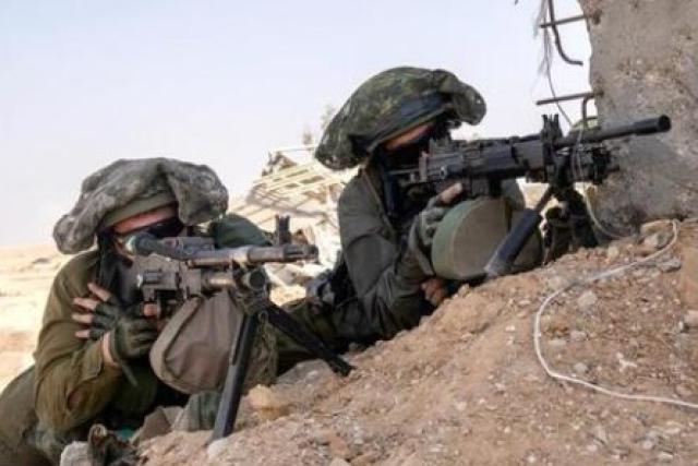 Israele richiama 100mila riservisti ai confini con la Siria, il Libano, Gaza e la Cisgiordania "per escalation su pi&ugrave; fronti"