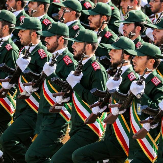 Iran, IRGC al potere durante fase di transizione dopo morte Khamenei, Afshon Ostovar: &ldquo;Gruppo fedele a famiglia ayatollah&rdquo;
