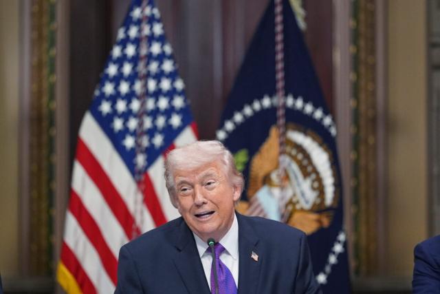 Iran, Trump minaccia: "Invasione di terra sarebbe perdita di tempo, la leadership va smantellata, voglio ripulire tutto"