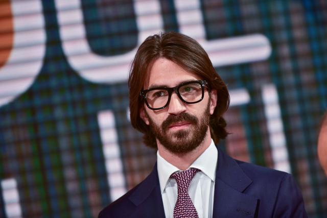 Delfin, Leonardo Maria del Vecchio verso la scelta dell'advisor per rilevare le quote dei fratelli, possibile leveraged buyout da &euro;9 miliardi