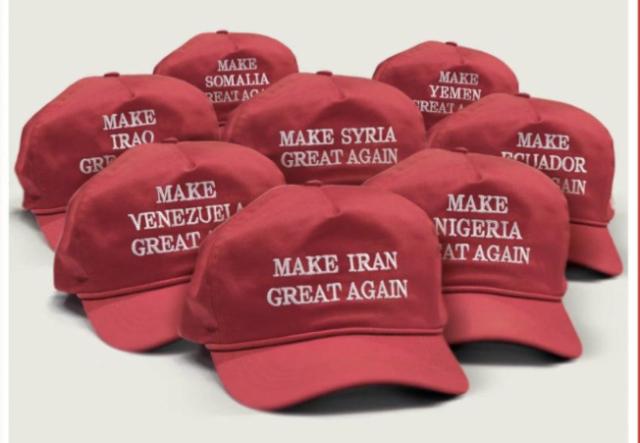 8 cappelli rossi MAGA in copertina sul TIME il 23 marzo, berretti simbolo degli 8 paesi invasi da Trump: da Venezuela a Iran