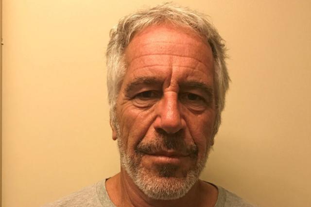 Epstein, nel 2008 condanne per &ldquo;sollecitazione a prostituzione&rdquo; e a quella "minorile&rdquo;, unica minorenne &ldquo;Jane Doe&rdquo; americana 16enne