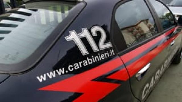 Napoli, 13enne accoltellato alle 21.30 nella turistica via Toledo, era intervenuto per sedare una rissa tra coetanei, colpito alla coscia non &egrave; grave 
