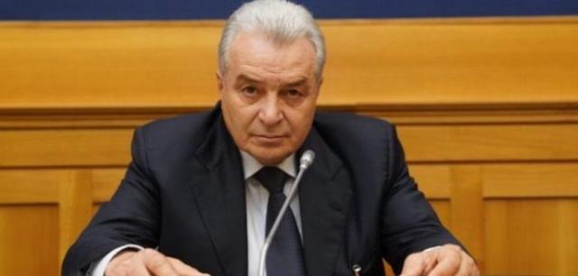 Giudice Giorgianni a Parolin: "Dubbi su validit&agrave; elezione di papa Leone XIV, eccesso di elettori e un cardinale col cellulare"