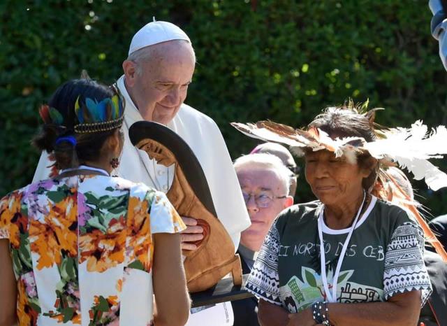 Bergoglio e il culto di Pachamama in Vaticano