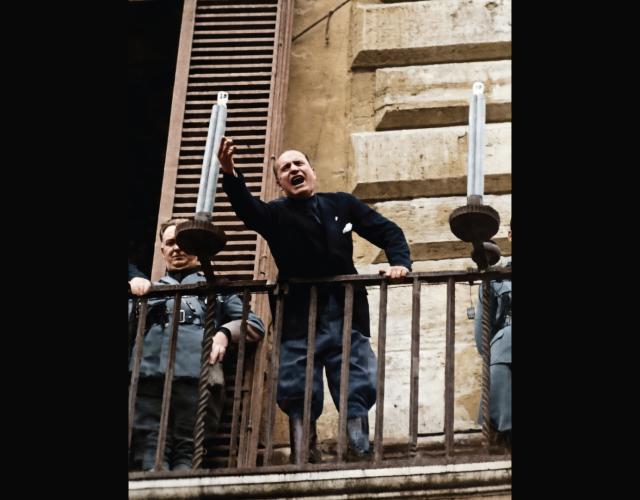 &ldquo;Fascismo dai balconi&rdquo;, il controllo sociale e l&rsquo;etichetta data dalla sinistra alle reazioni dei cittadini alla microcriminalit&agrave;