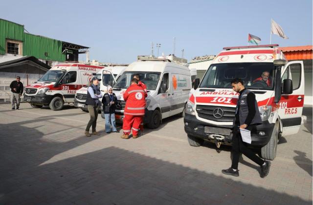 Gaza, Israele consente al primo gruppo di feriti di attraversare il valico di Rafah dall&rsquo;inizio della guerra con l&rsquo;Iran