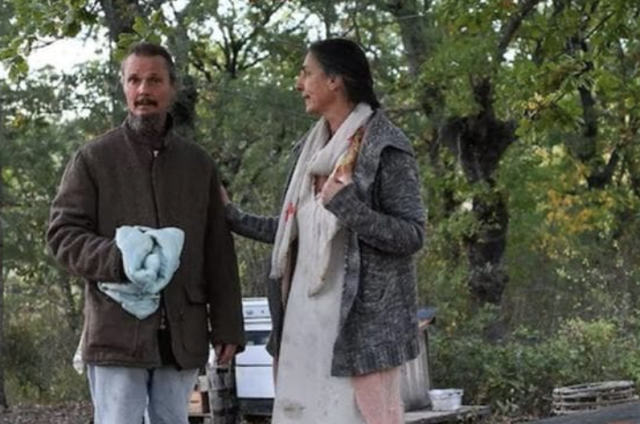 Famiglia nel bosco, incontro tra La Russa, Catherine e Nathan, i genitori partiti per Roma con una lettera scritta a mano