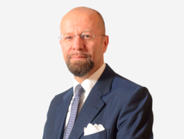 Allianz, indici PMI, rallentamento crescita in tutti i Paesi e aumento prezzi dei fattori produttivi in seguito al conflitto in Medio Oriente