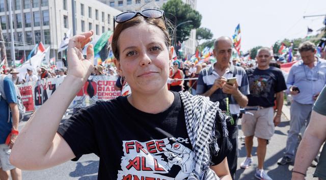 Ilaria Salis perquisita in albergo a Roma per volont&agrave; della Germania: una vicenda surreale che va spiegata