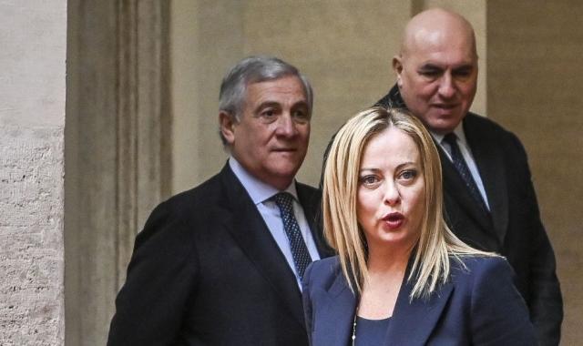 Ipotesi elezioni anticipate, Tajani frena: &ldquo;Nessuno ci pensa, priorit&agrave; &egrave; economia&rdquo;, Crosetto: &ldquo;No al voto finch&eacute; c&rsquo;&egrave; guerra&rdquo;