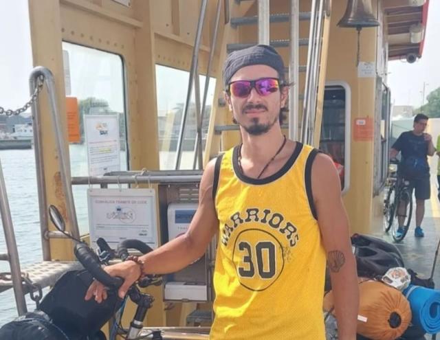 Chi &egrave; Adriano Pacifico  scomparso sul Cammino di Santiago: giallo sull'ultima chiamata