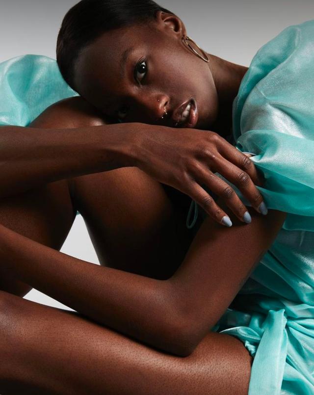 Sanremo, annunciate ultime due co-conduttrici: Chiara Francini e Paola Egonu