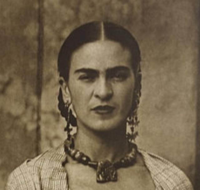 Frida Kahlo, l'universo intimo conservato nella "casa Azul" in un tour virtuale