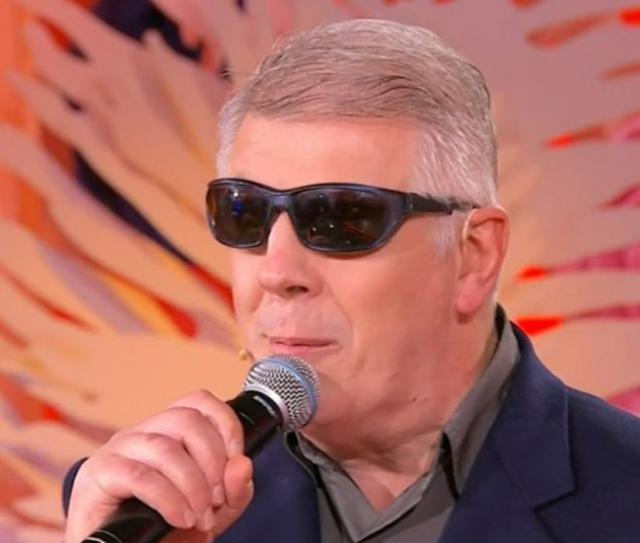 Aleandro Baldi, chi &egrave; oggi: moglie, figli, vita privata, malattia, et&agrave; e canzoni