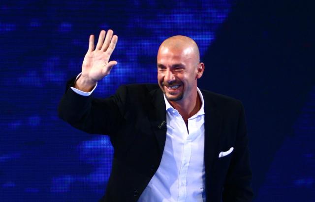 Vialli, le reazioni del mondo della politica e dello sport. Berlusconi: "Se ne va un campione". Mourinho: "Siamo tristi"