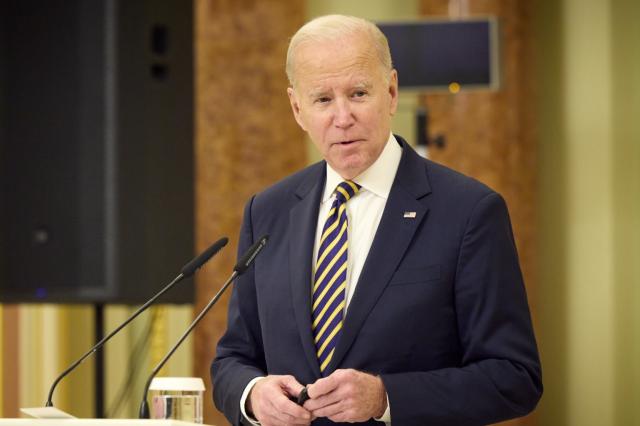 Elezioni Usa, Joe Biden scioglie le riserve: "Prevedo di candidarmi nel 2024"