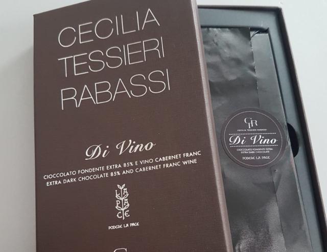 DiVino: Cantina Podere La Pace e della Ma&icirc;tre Chocolatier Cecilia Tessieri Rabassi insieme per il primo cioccolato al mondo prodotto con il Cabernet Franc