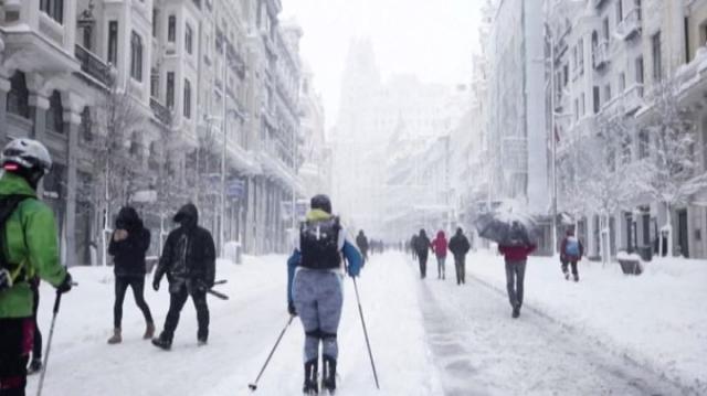 Meteo, GELO dalla Siberia e NEVE a quote bassissime anche sulle coste