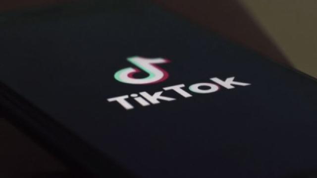 TikTok, nuove restrizioni: dal 9 febbraio saranno rimossi account under 13