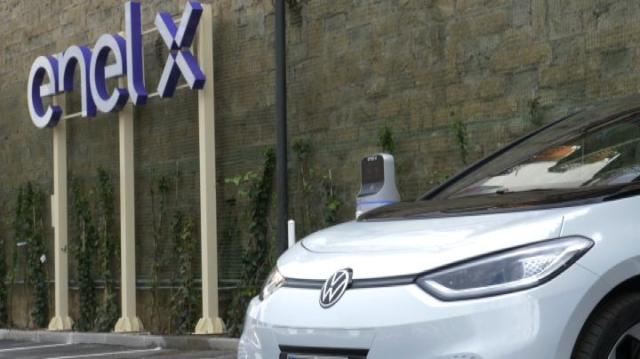 Enel X ed Enel Energia insieme per la ricarica dei veicoli elettrici con OpenCharge