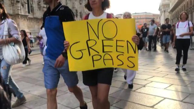 No Green pass, blocco dei treni 1 settembre. Assoutenti vuole arresto in flagranza 