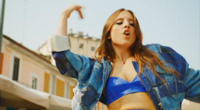 Chi &egrave; Angelina Mango: padre, madre, fidanzato, altezza, canzone Sanremo, carriera