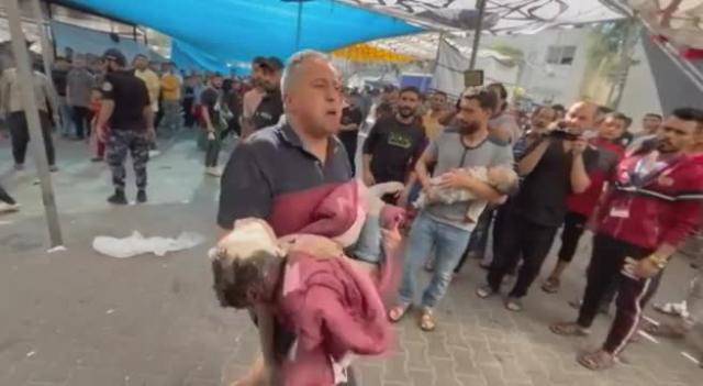 Stricia di Gaza, un genocidio: muoiono gli innocenti per farci sentire pi&ugrave; sicuri nel nostro mondo occidentale