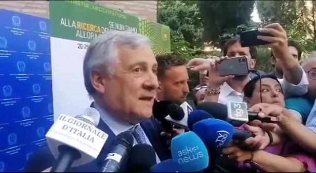 Ucraina, l&rsquo;Italia si piega e va verso invio soldati italiani dopo la pace, Tajani: &ldquo;Aiuto a Kiev per sminamento terreno da ordigni&nbsp;esplosi&rdquo;