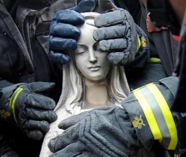 Chi sono i morti dell'esplosione a Ravanusa: la maestra, il prof e la casalinga