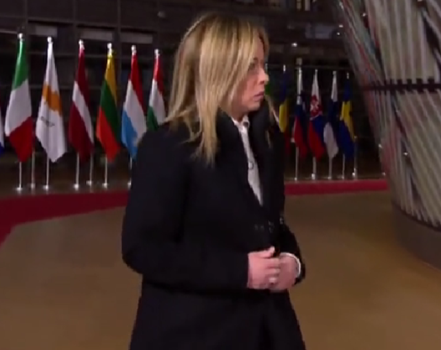 Meloni, Qatargate: premier arriva a Bruxell e chiede "una reazione ferma"