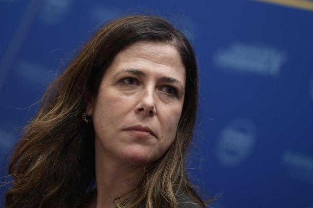 Chi &egrave; Alessandra Todde, programma, partito, curriculum, genitori, famiglia, marito e figli della candidata in Sardegna