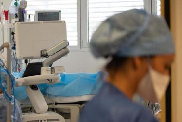 Covid: report Iss, Rt sale a 0,96 e proiettato atteso a 1,14