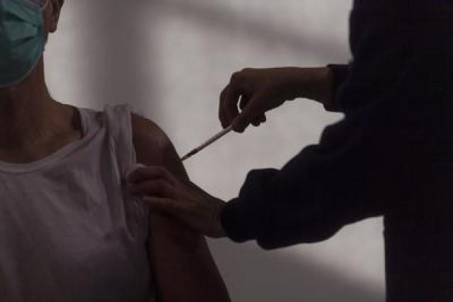 Covid: esperto Oms anti-fake, 'errori studi vaccino Pfizer non inficiano sicurezza'