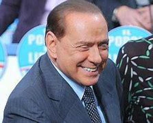 Berlusconi non vuole 'bruciarsi': "Onorato di candidatura Quirinale ma no giri a vuoto"