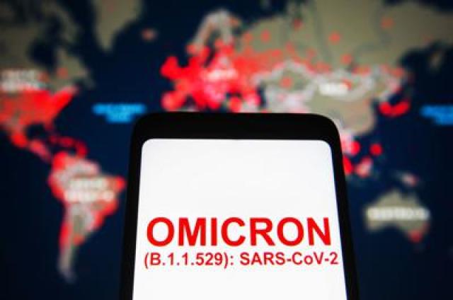 Covid: Ecdc, da Omicron oltre met&agrave; infezioni attese nei prossimi mesi