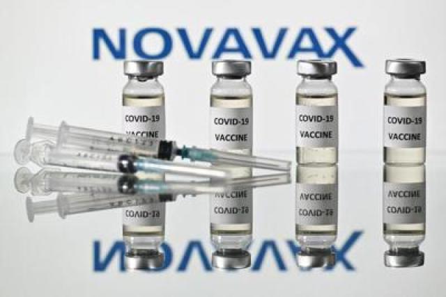 Vaccino Novavax: cos'&egrave;, come funziona e perch&eacute; pu&ograve; convincere gli indecisi