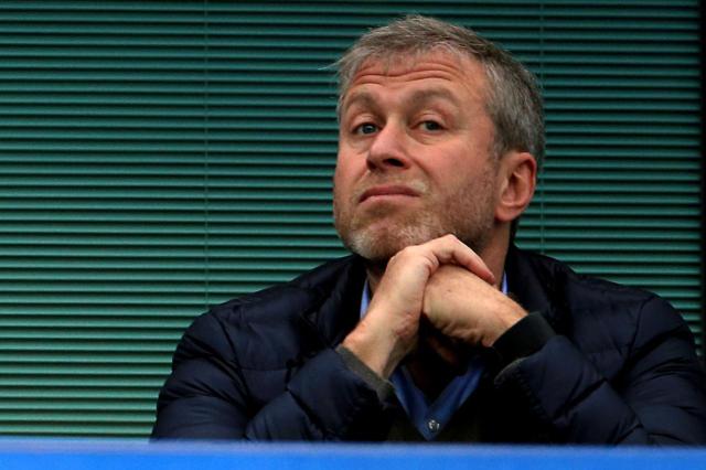 Sanzioni Russia, Abramovich fa guerra all'Europa: "Violati i diritti fondamentali"