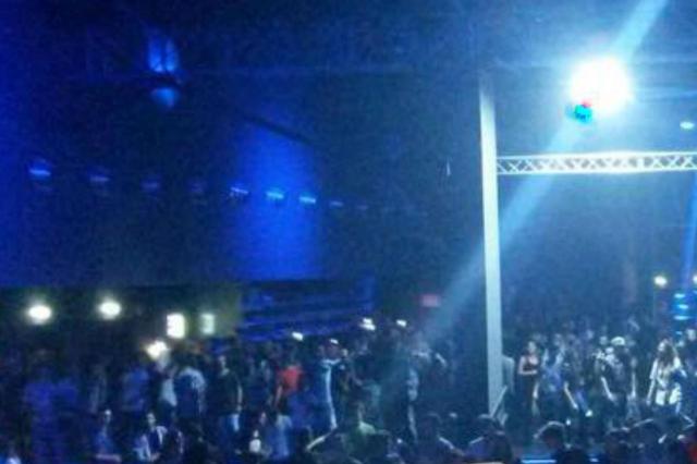 Rave party Modena, Piantedosi tiene la linea dura e ordina di liberare area