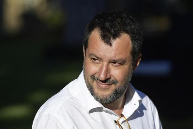 Ponte Messina, Salvini: 'Entro due anni posa prima pietra, non c'&egrave; spazio per chi dice no'